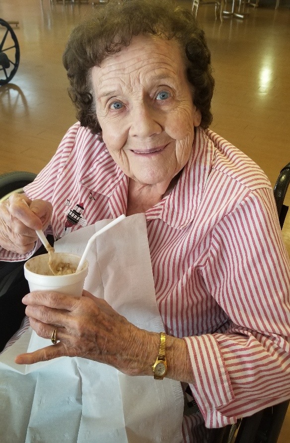 ice-cream-floats-and-fun-in-barnesville